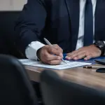 La corsa finale ai crediti ECM e le nuove regole sulla responsabilità professionale