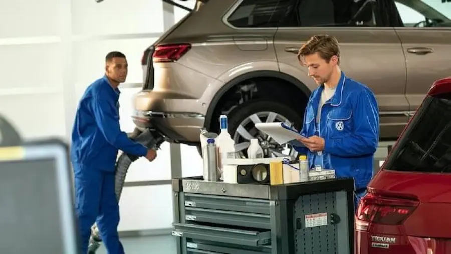 Volkswagen vs Officine Non Autorizzate: Pro e Contro per la Manutenzione della Tua Auto