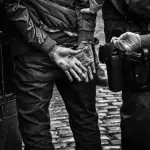 Controlli della Polizia Locale di Napoli durante Napoli–Como: oltre 120 sanzioni e 109 rimozioni per violazioni alla sicurezza e alla sosta