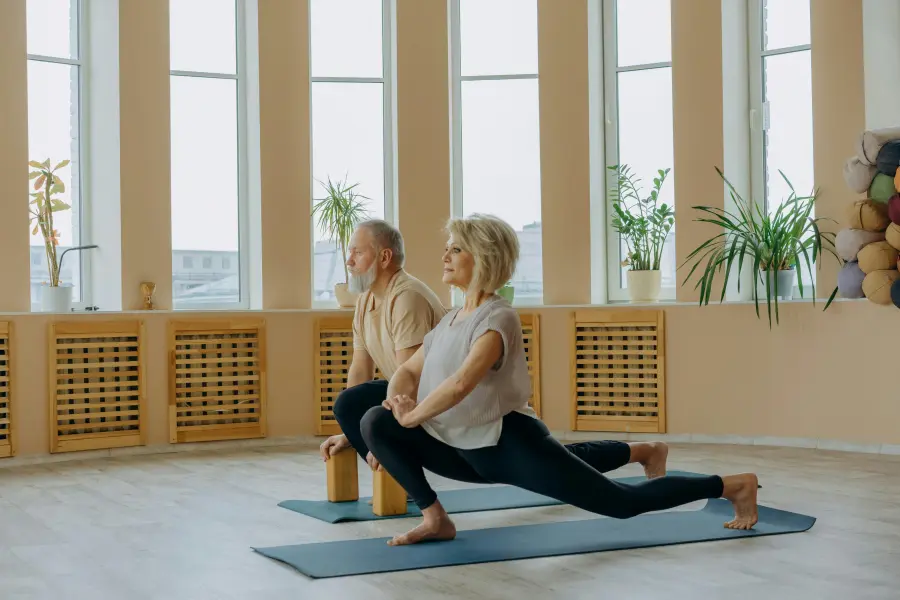 Invecchiare in salute: controlli medici essenziali dopo una certa età