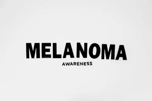Federico II, open day a Scampia per la prevenzione del melanoma: visite gratuite e dermatoscopia avanzata