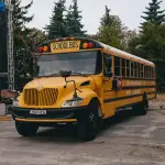 Napoli, controlli sul trasporto scolastico: irregolarità diffuse nell’area di Scampia