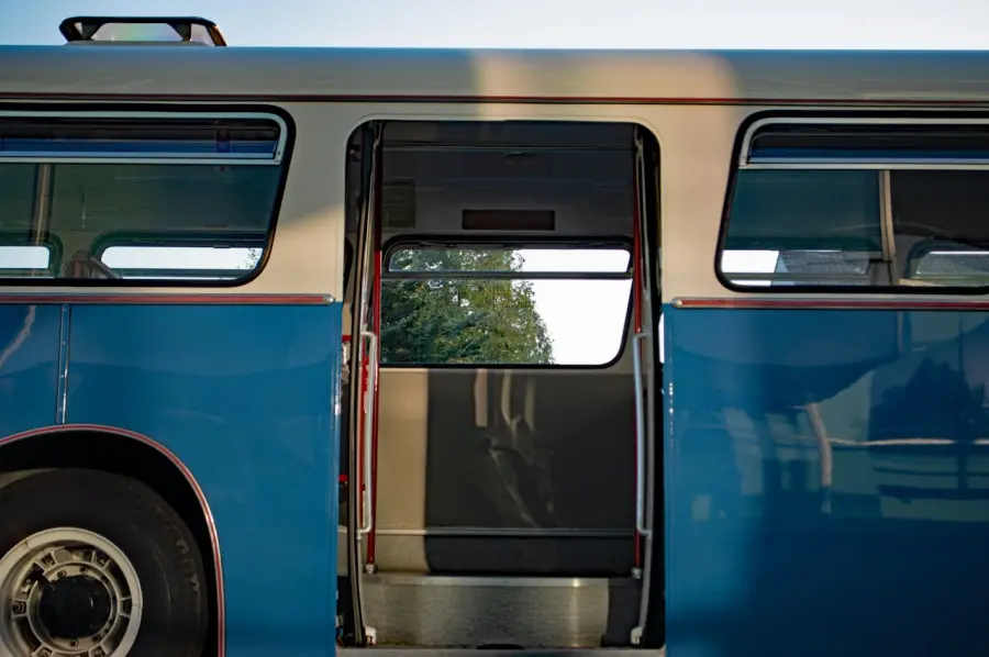 Caserta, controlli sui bus: verificatori aggrediti da un passeggero senza biglietto