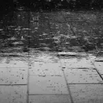 Napoli, allerta gialla: parchi chiusi sabato 16 maggio