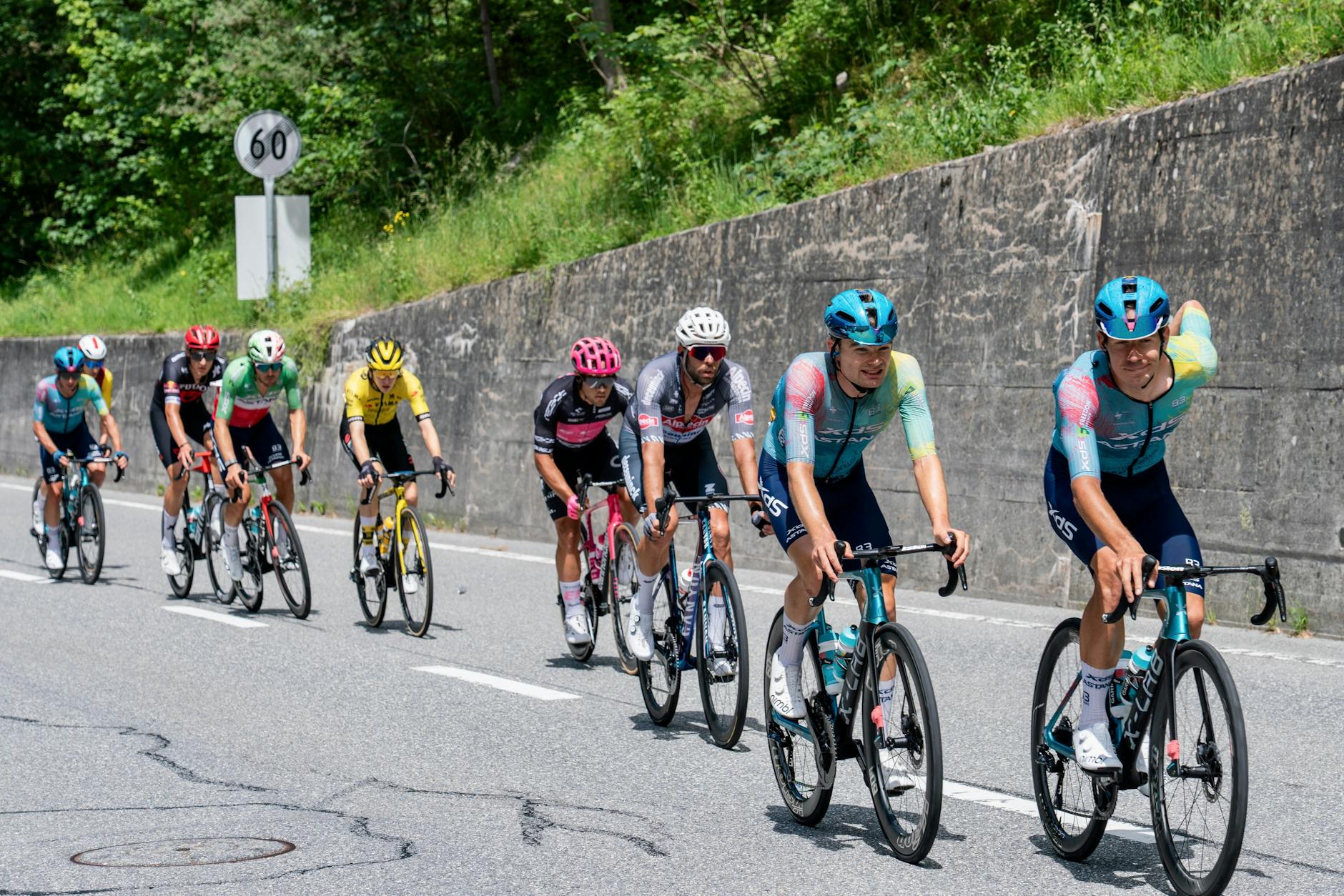 Napoli, viabilità ripristinata dopo il Giro d’Italia