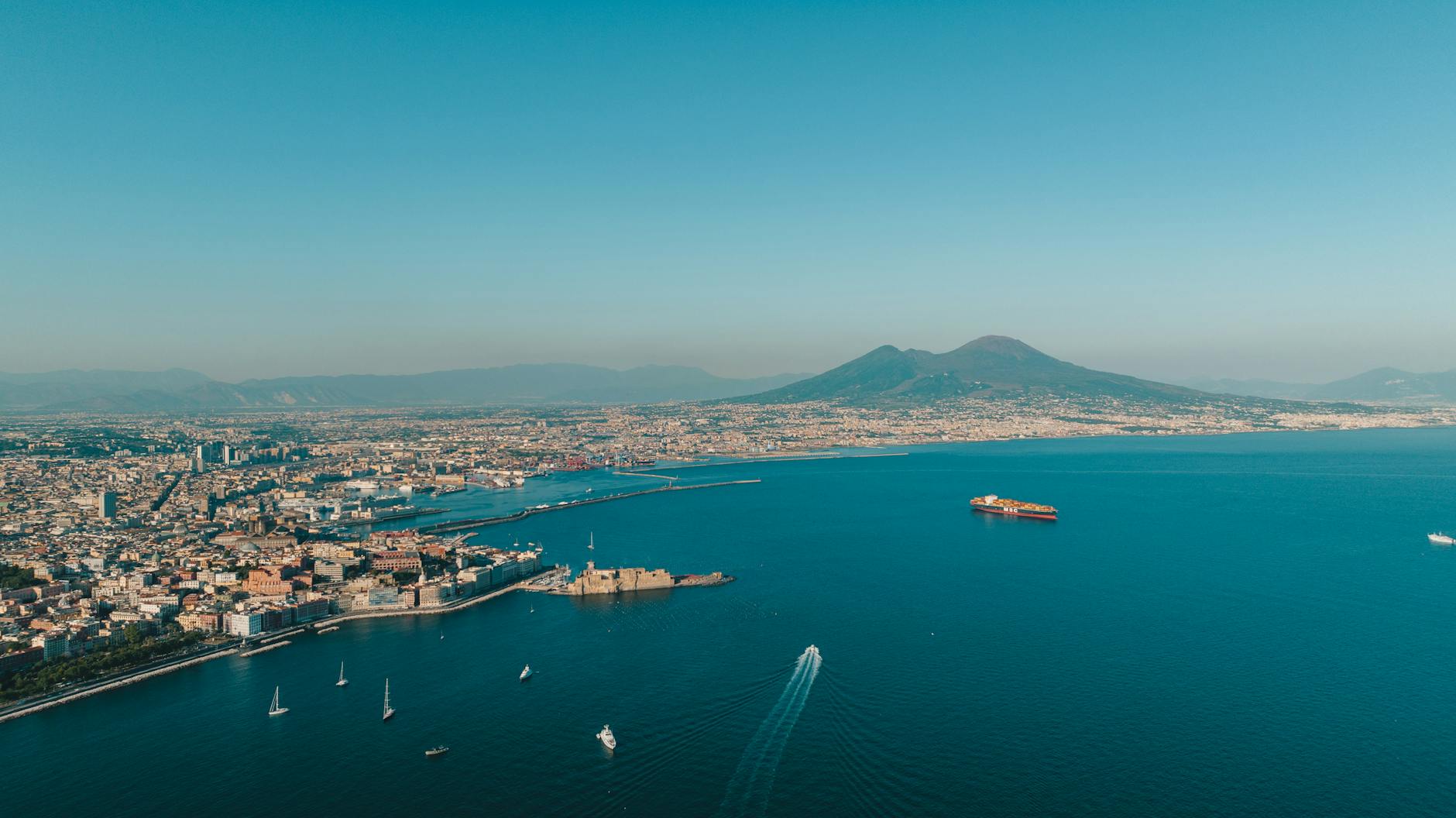 Napoli, Città Parthenope Sport in Tour parte dalla Rotonda Diaz