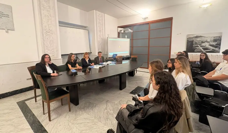 Napoli, studenti del Caccioppoli mappano la memoria di guerra