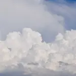 Campania, allerta meteo gialla per temporali e venti forti dalle 13 di oggi