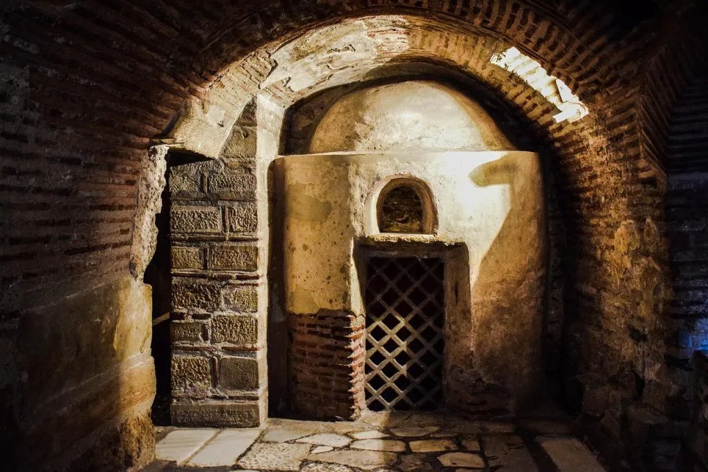 Misteri di Napoli sotterranea: tra storia e leggenda