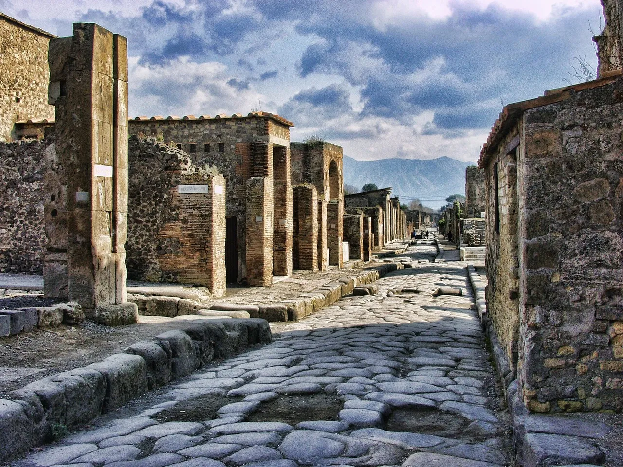 Pompei e l’inconscio archeologico: dal mito alla psiche
