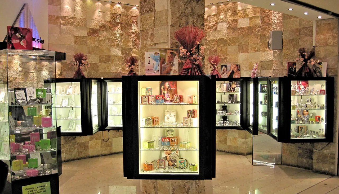 Vomero, la crisi del commercio storico e la trasformazione del quartiere