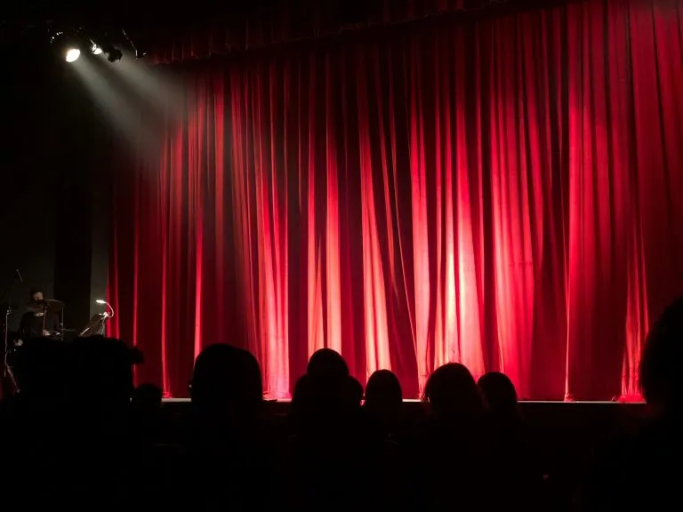 Körper torna al Teatro Nuovo: quattro serate per leggere il presente con il corpo