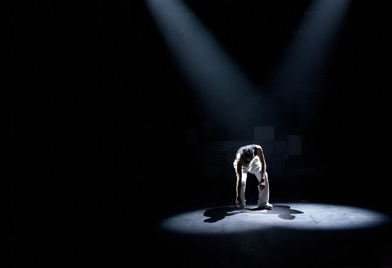 Premio “Serra-Campi Flegrei” 2025: la finale al Teatro Serra di Napoli